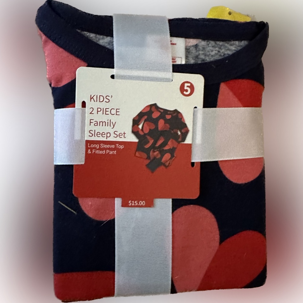 NWT kids pajamas size 5